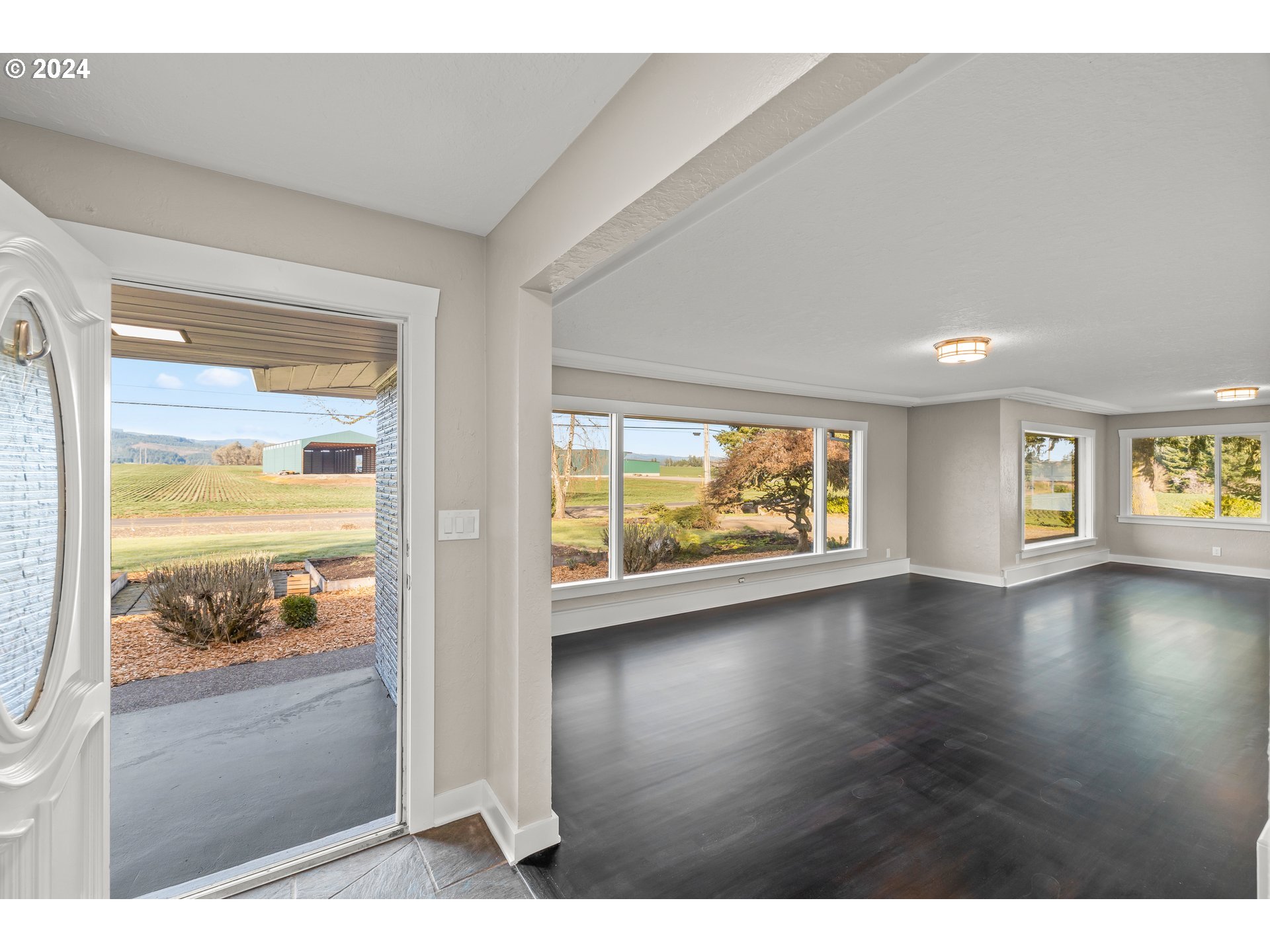7890 Northwest Westside Road Carlton, OR 97111 - Photo 5 of 48 Gallery Image 5