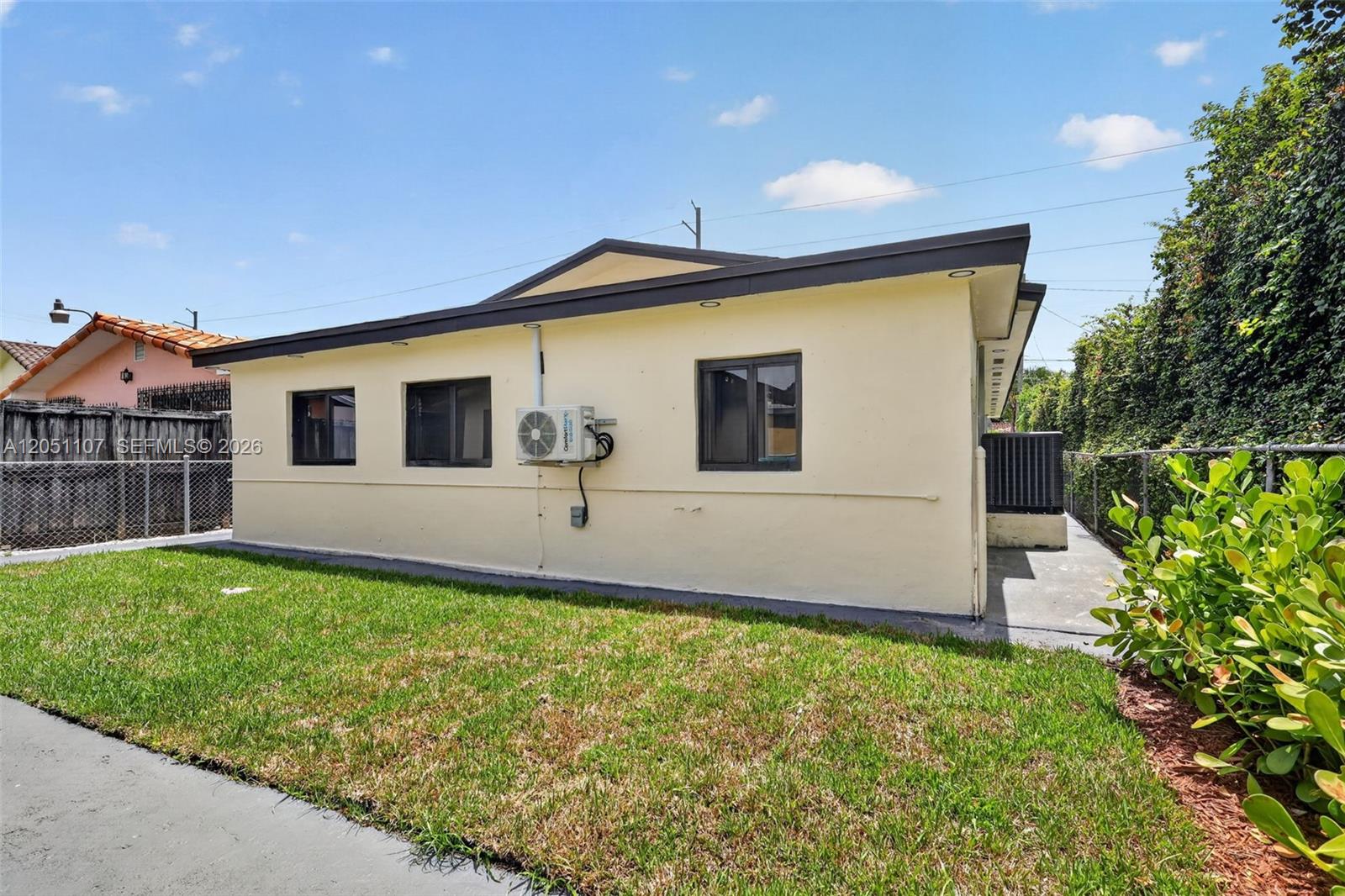 2216 Southwest 62nd Avenue Miami, FL 33155 - Photo 38 of 53