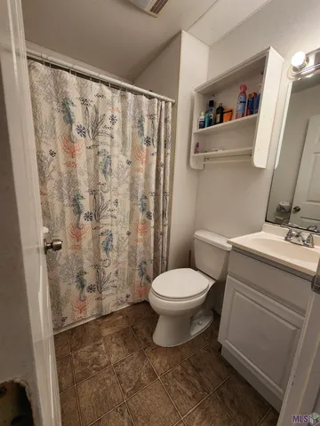 $325,000 | 626 Highway 1, Grand Isle, LA 70358