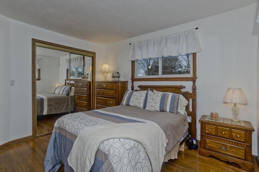 68 Hamilton Street Springfield, MA 01119 - Photo 16 of 35