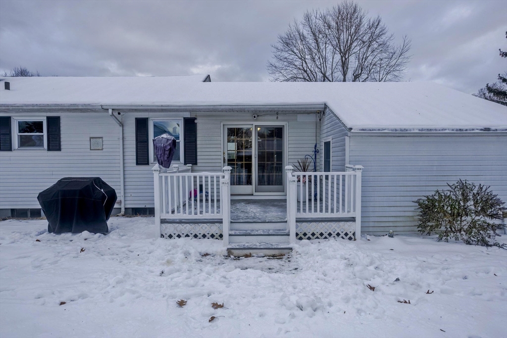 68 Hamilton Street Springfield, MA 01119 - Photo 24 of 35