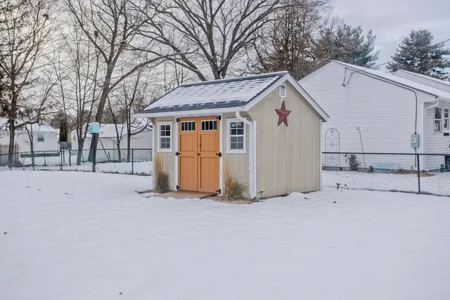 $299,900 | 68 Hamilton Street, Springfield, MA 01119