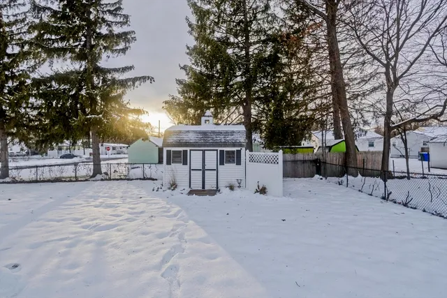 $299,900 | 68 Hamilton Street, Springfield, MA 01119