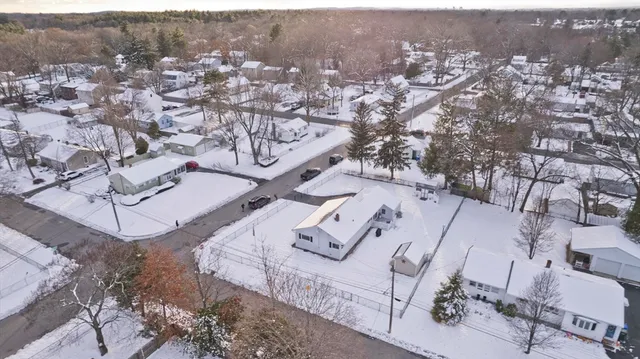 $299,900 | 68 Hamilton Street, Springfield, MA 01119