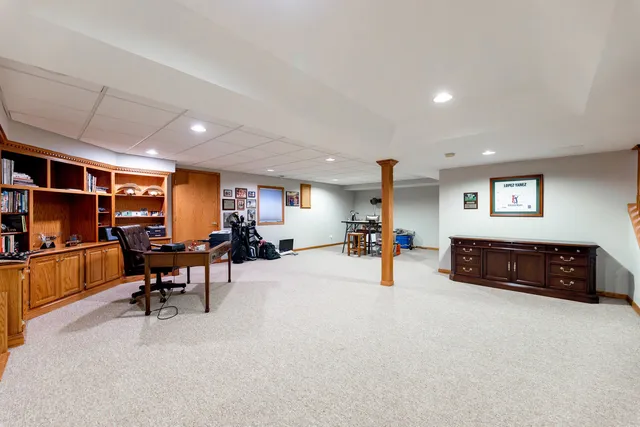 $457,900 | 14517 Albany Avenue, Lemont, IL 60439