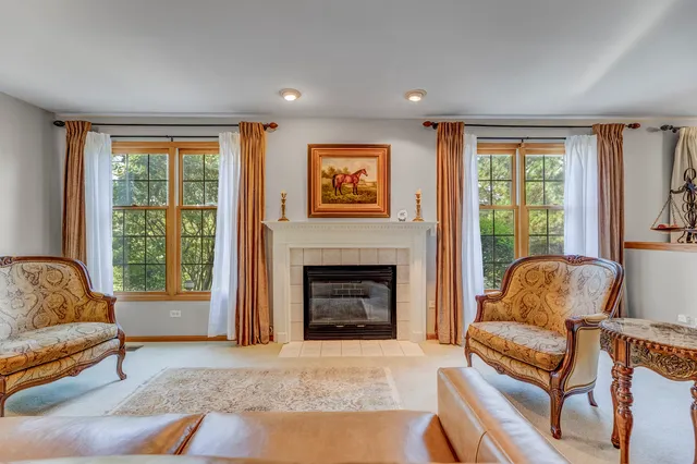 $457,900 | 14517 Albany Avenue, Lemont, IL 60439