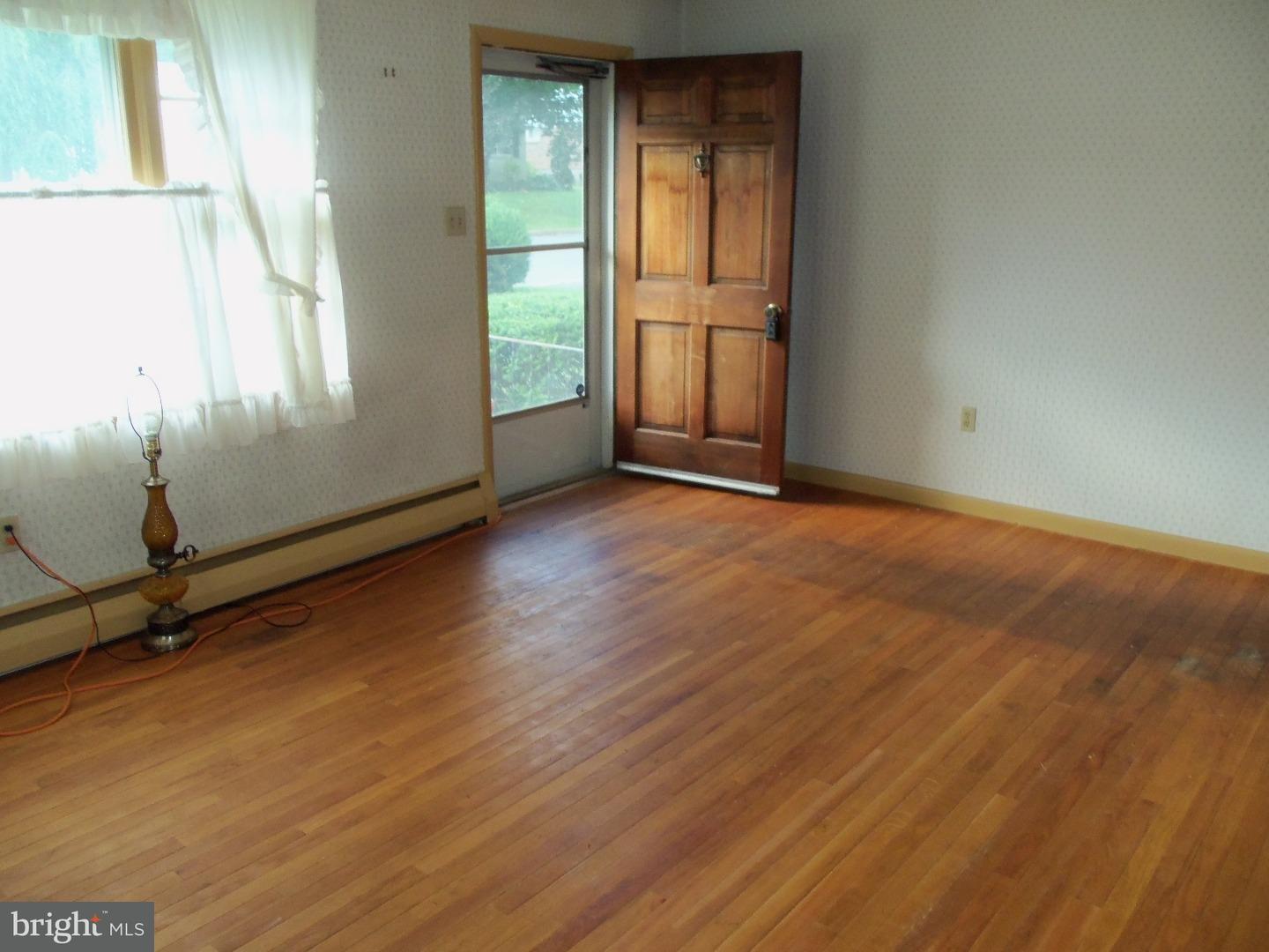 1030 Rhodora Avenue Reading, PA 19605 - Photo 2 of 24