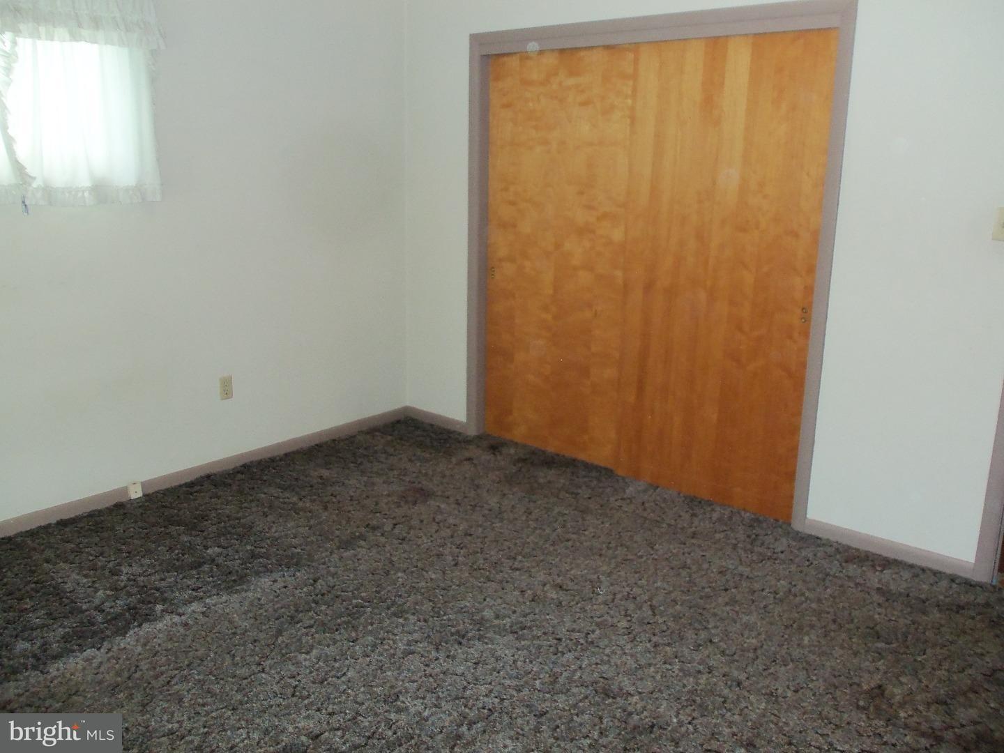 1030 Rhodora Avenue Reading, PA 19605 - Photo 9 of 24