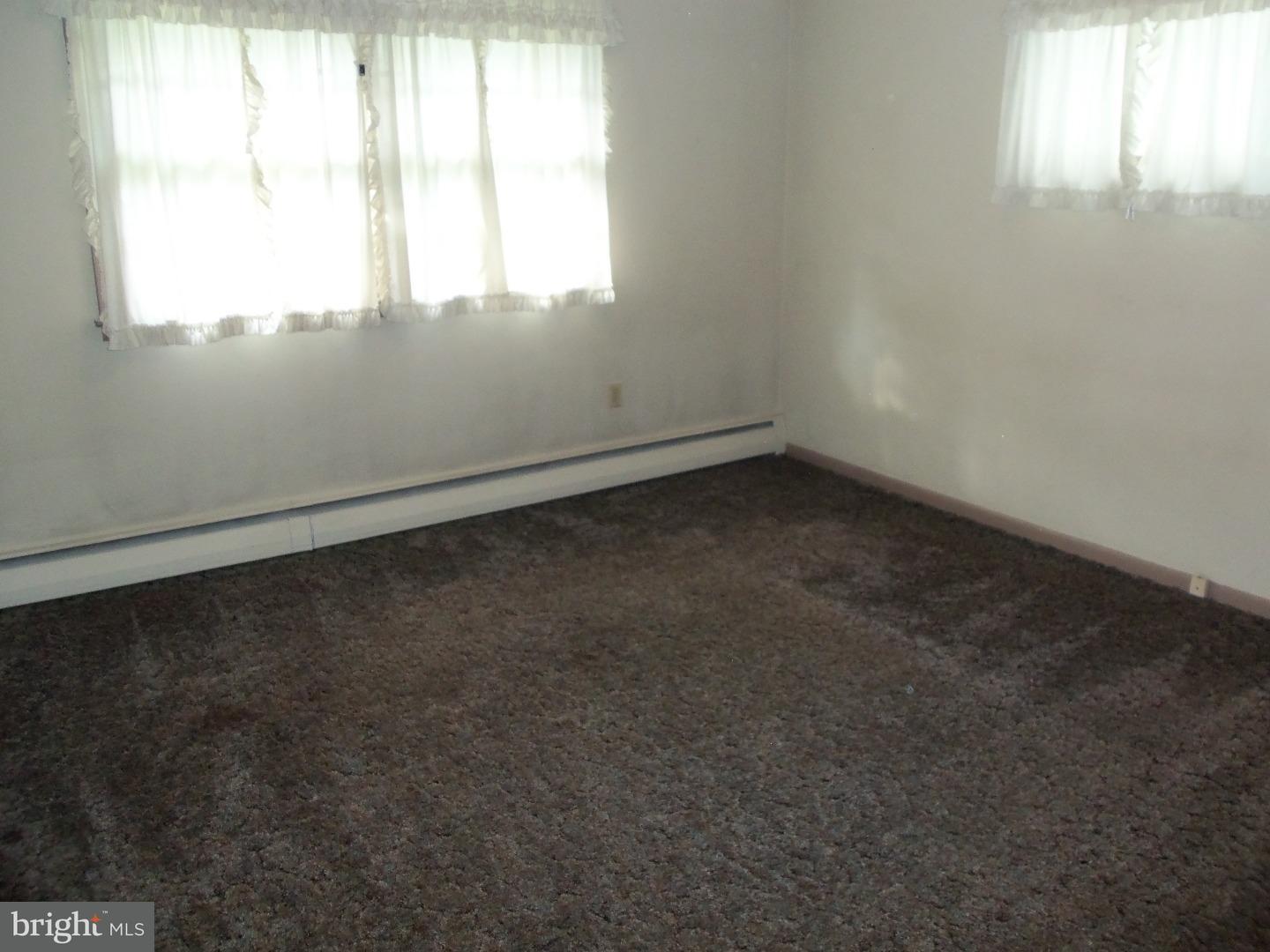 1030 Rhodora Avenue Reading, PA 19605 - Photo 10 of 24