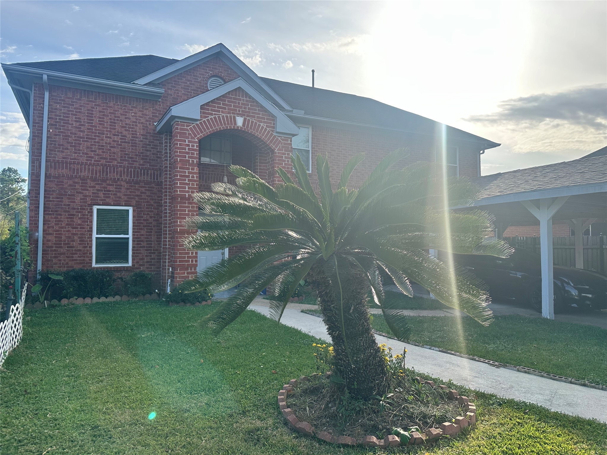 8340 Folkstone Lane Houston, TX 77075 - Photo 2 of 12