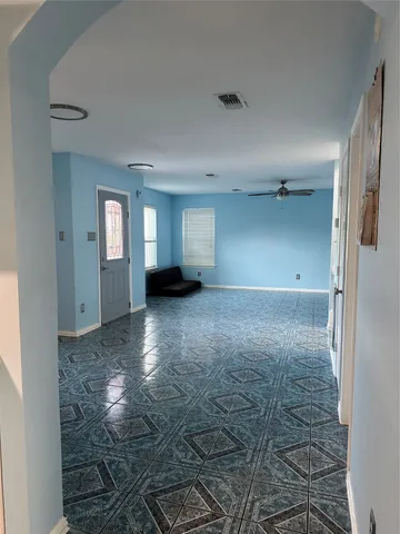 $2,200 | 8340 Folkstone Lane, Houston, TX 77075