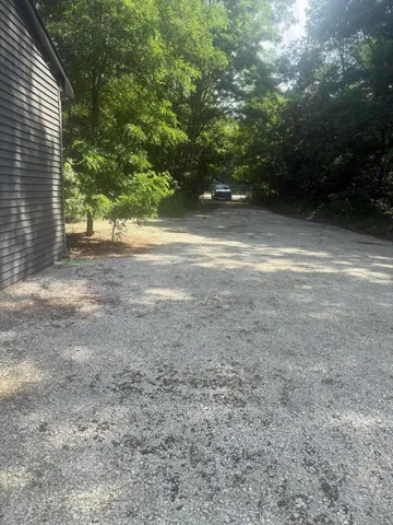 $299,000 | 16596 Dixie Highway, Holly, MI 48442