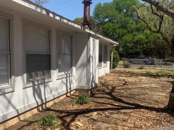 $1,750 | 25107 Ada Mae Street, Unit 1, San Antonio, TX 78257