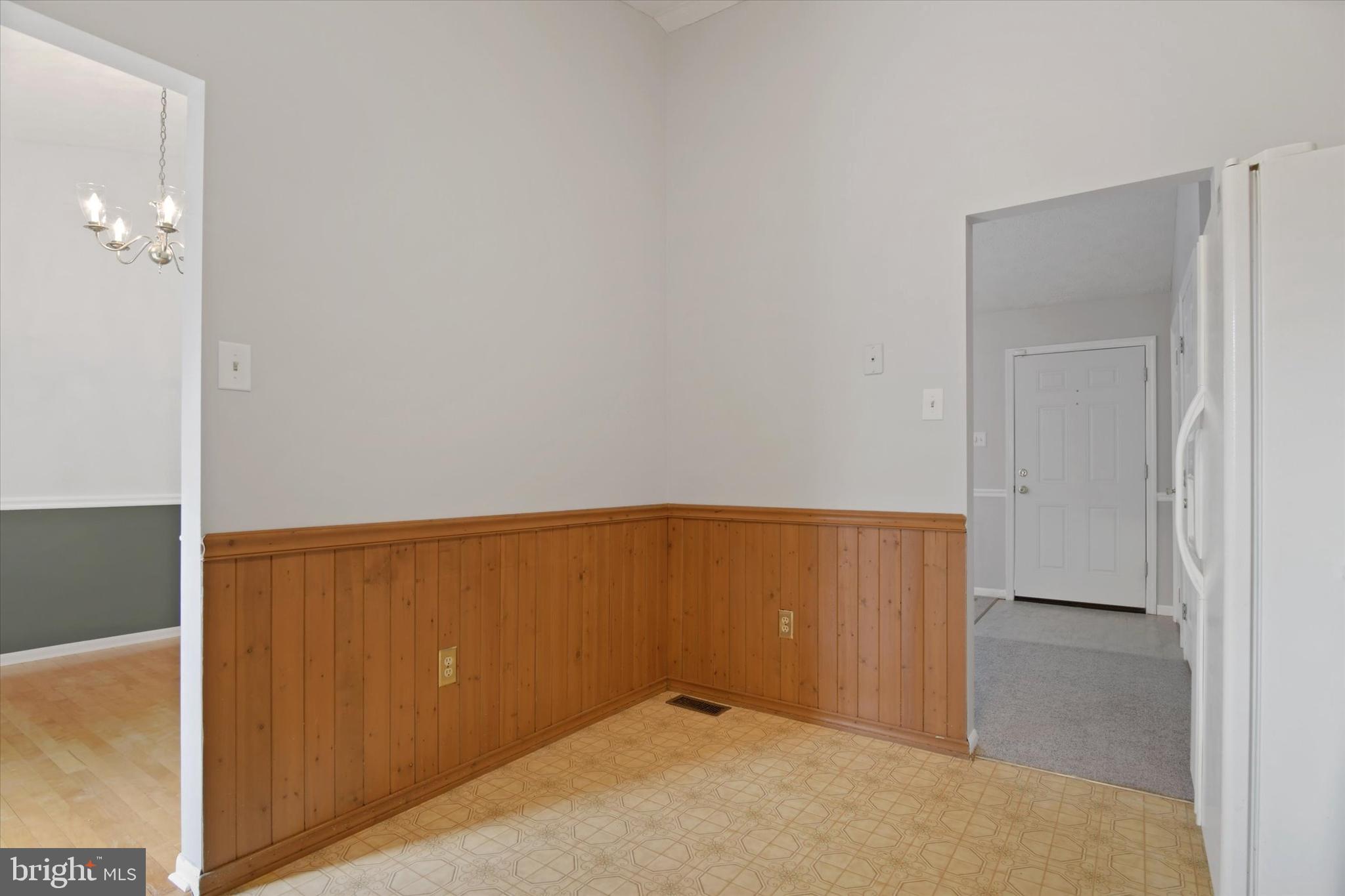 8713 Ridgelys Choice Drive Nottingham, MD 21236 - Photo 10 of 26 Gallery Image 10