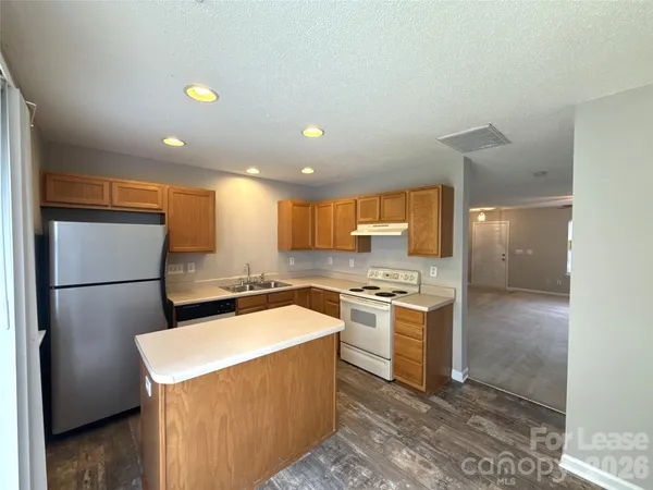 $1,650 | 12053 Bragg Street, Charlotte, NC 28273