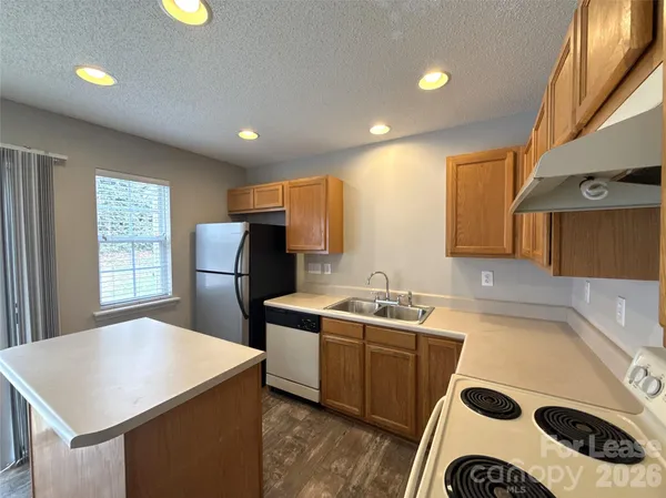 $1,650 | 12053 Bragg Street, Charlotte, NC 28273