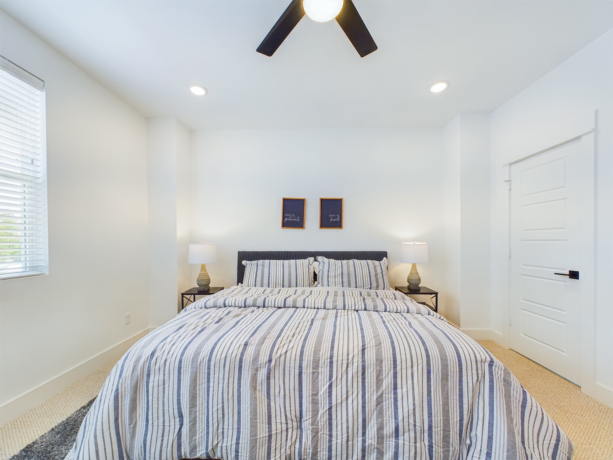 8319 Springwood Drive Houston, TX 77055 - Photo 21 of 47 Spacious primary bedroom! CEILING FANS NOT INCLUDED