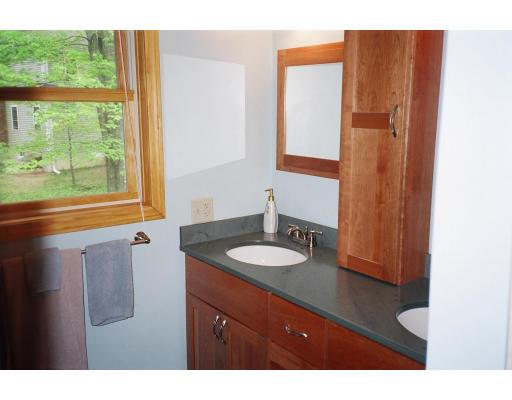 24 Apache Road Hubbardston, MA 01452 - Photo 13 of 21 Gallery Image 13