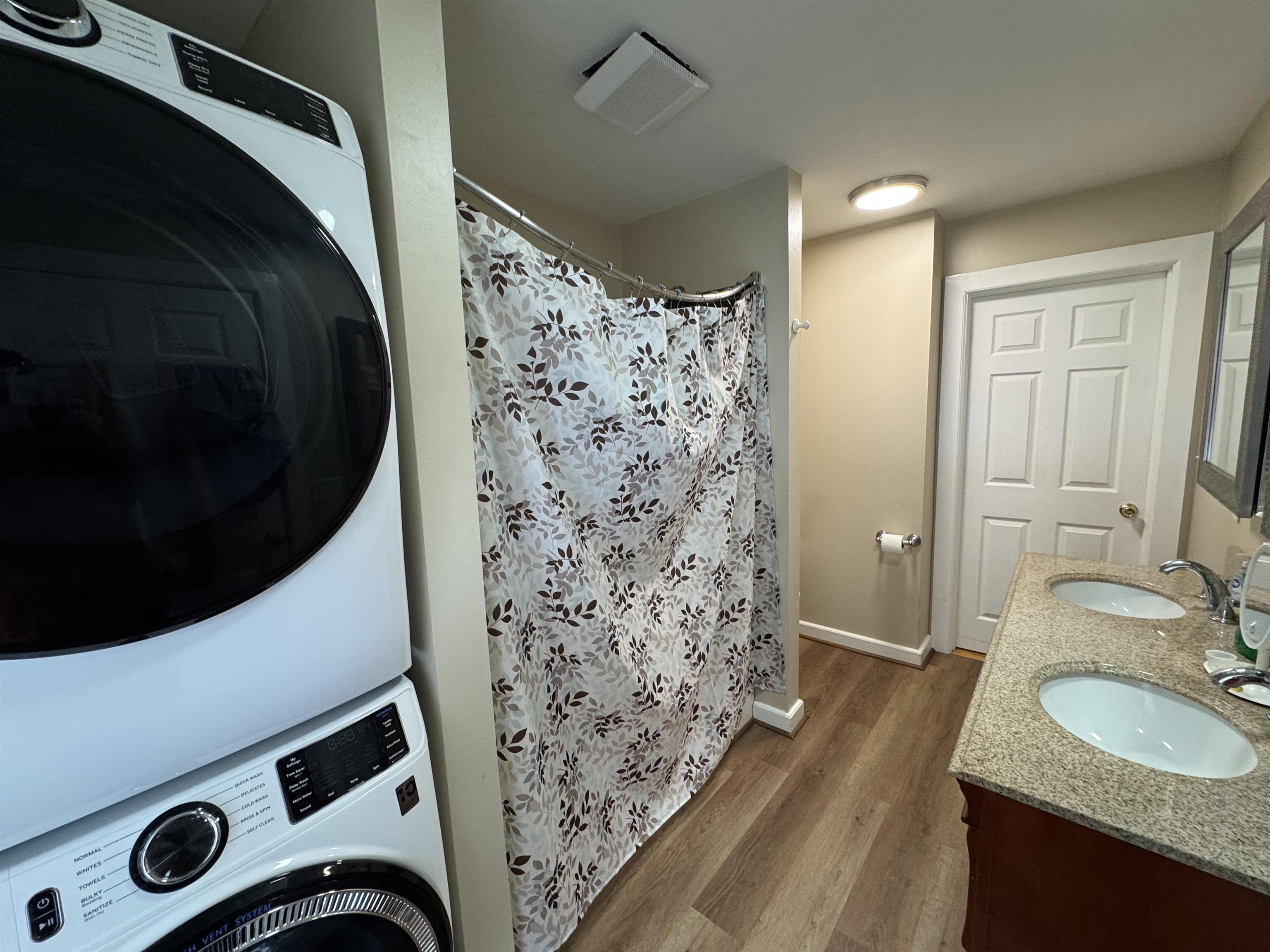 262 Dwyers Camp Road Shaftsbury, VT 05257 - Photo 12 of 34