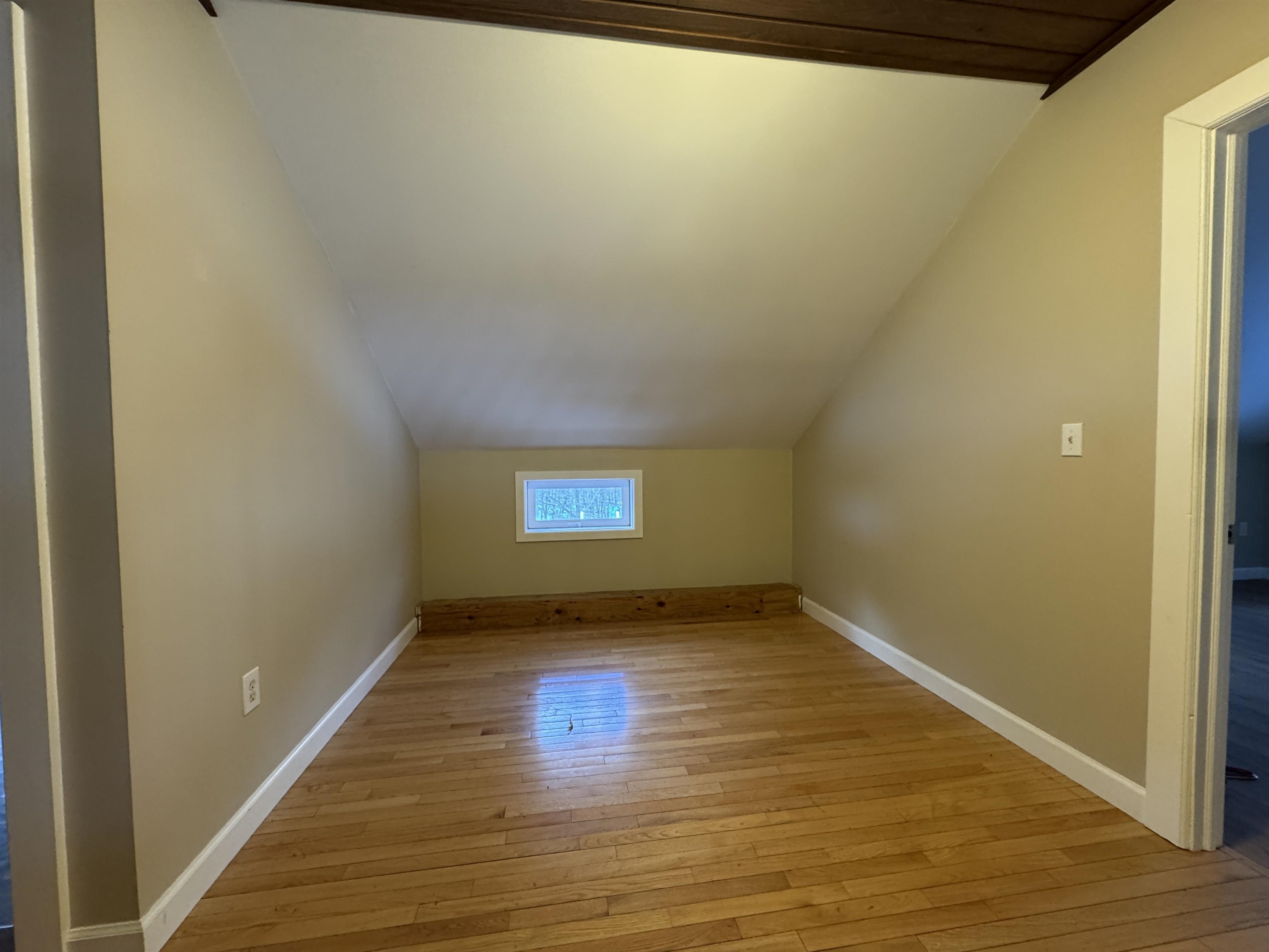 262 Dwyers Camp Road Shaftsbury, VT 05257 - Photo 17 of 34