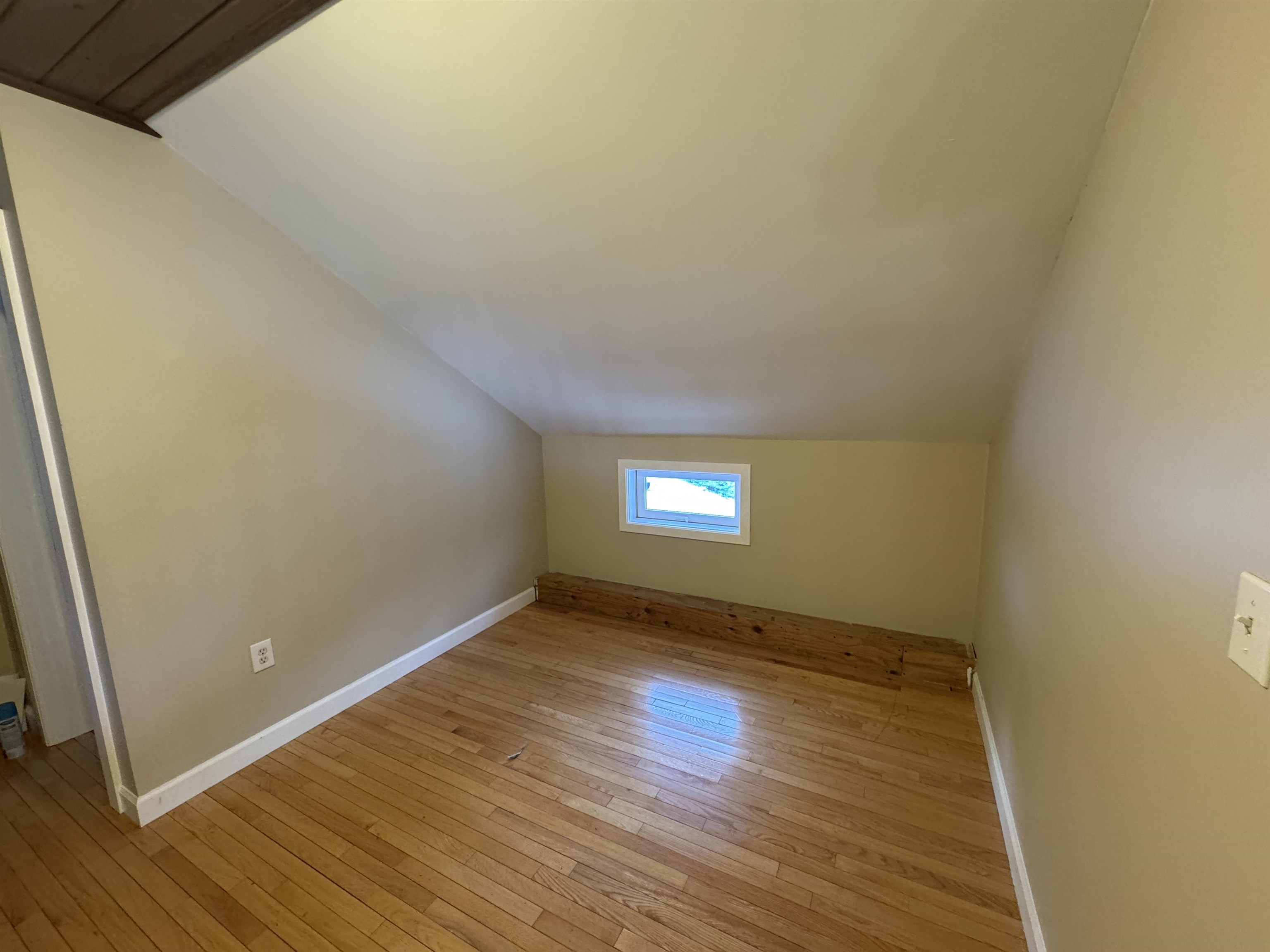 262 Dwyers Camp Road Shaftsbury, VT 05257 - Photo 18 of 34