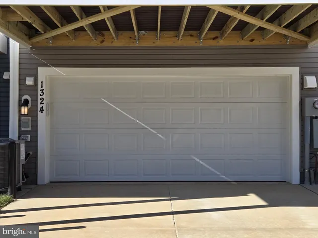 $2,000 | 1324 Red Clover Lane, Ranson, WV 25438