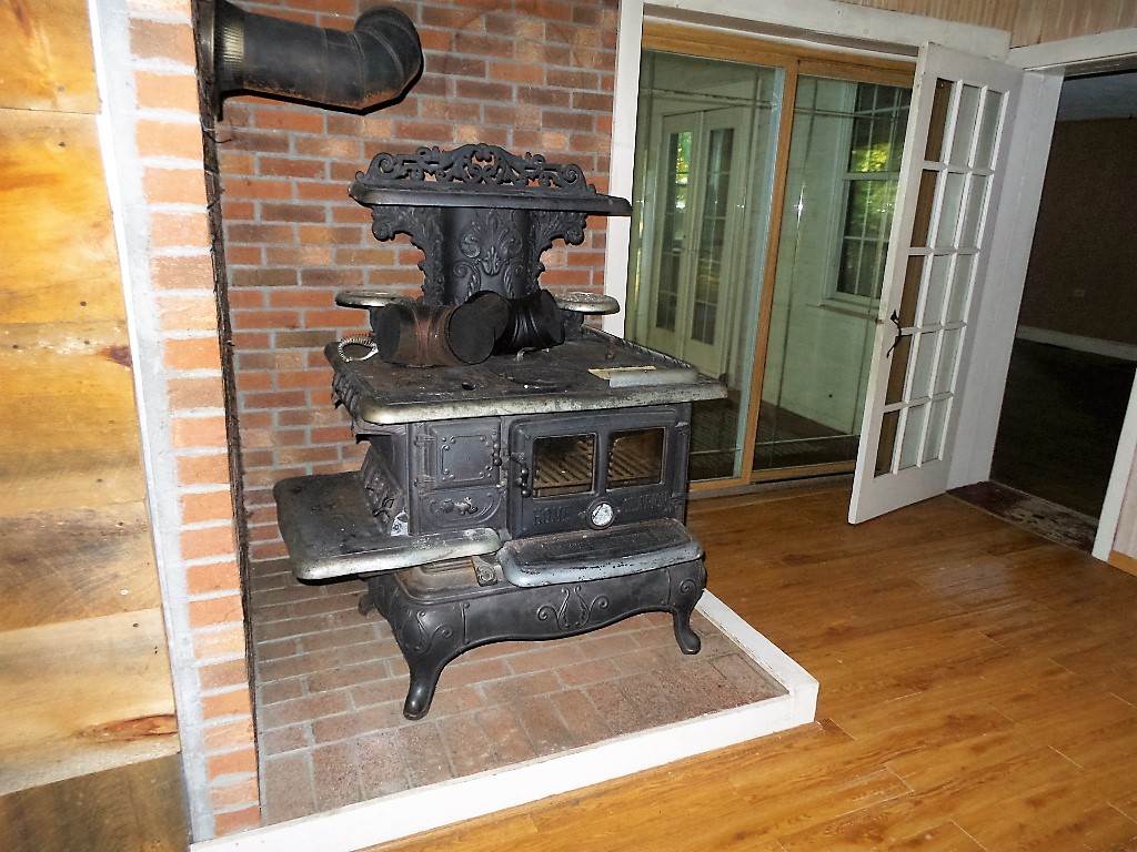 380 Little Hill Road Webster, NH 03303 - Photo 14 of 31