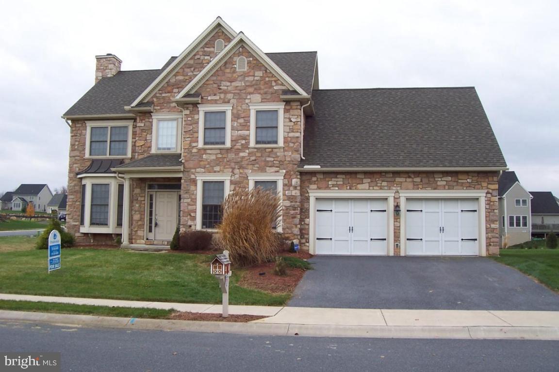 300 Bloomfield Drive Lititz, PA 17543 - Photo 1 of 10 Gallery Image 1