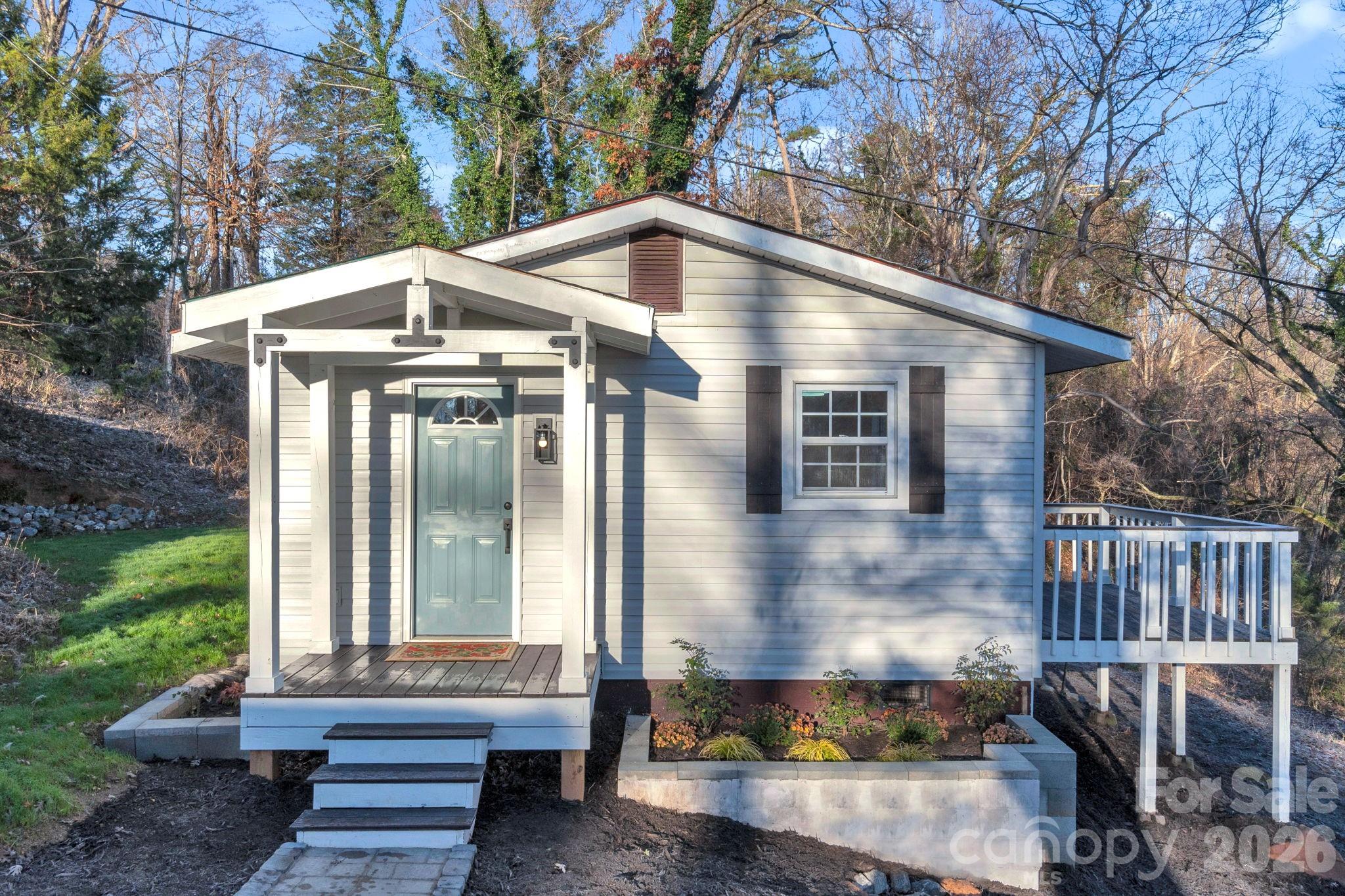 49 East Livingston Street Tryon, NC 28782 - Photo 1 of 40 Gallery Image 1