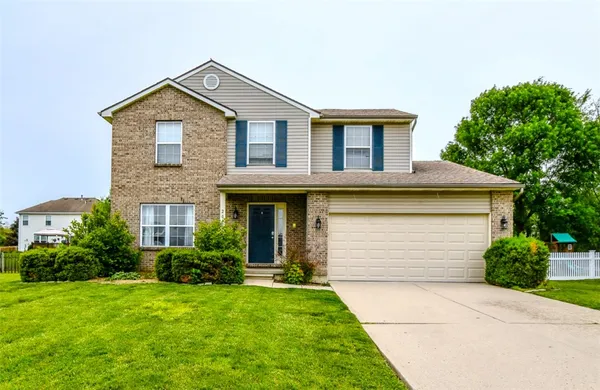 $320,000 | 2005 Clearstream Way, Englewood, OH 45315