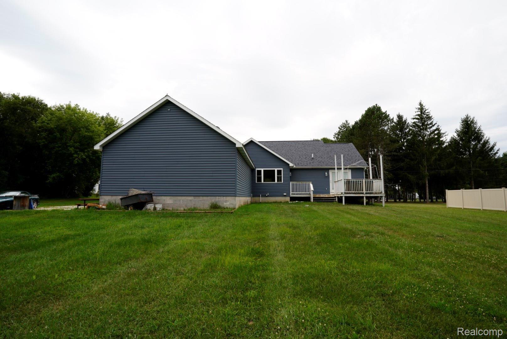 4211 Howe Road Grand Blanc, MI 48439 - Photo 20 of 21 _DSC0595.JPG
