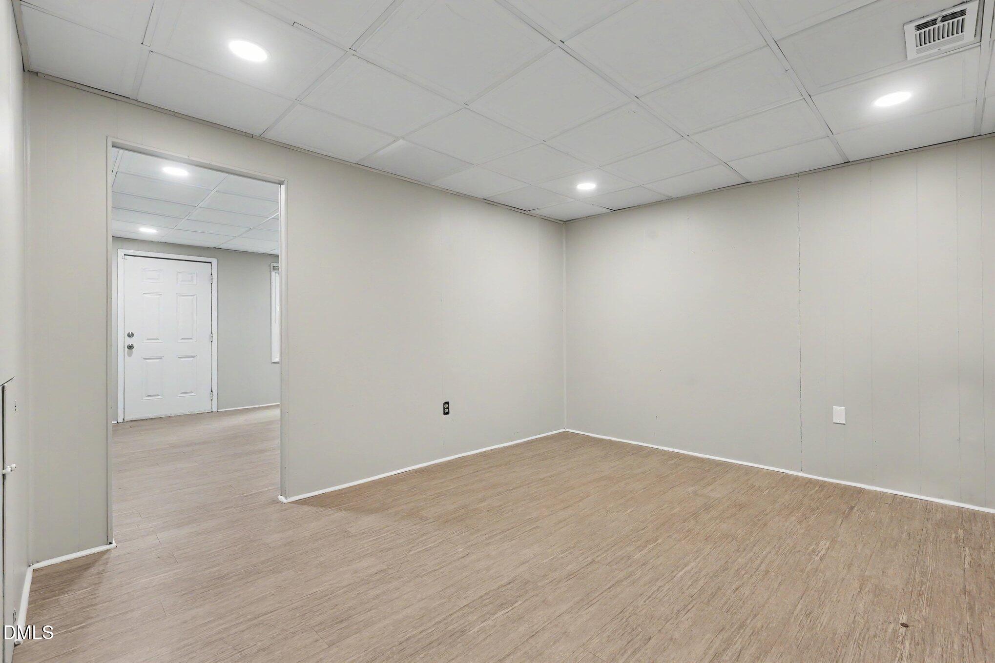 700 Pebblebrook Drive Raleigh, NC 27609 - Photo 22 of 40 023_file_7568