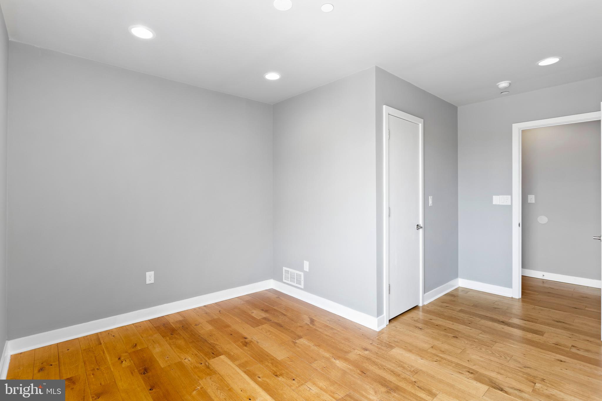 1625-31 Ridge Avenue, Unit 2 Philadelphia, PA 19130 - Photo 8 of 16 Main bedroom with walk in closet