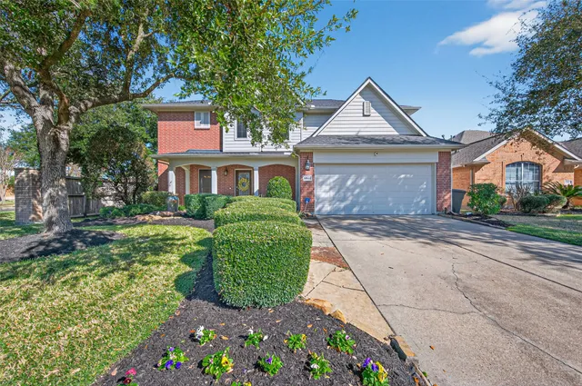 $350,000 | 11022 Fallcrest Drive, Houston, TX 77065