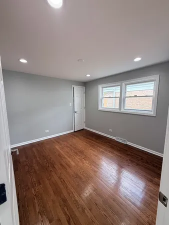 $379,000 | 7805 South Homan Avenue, Chicago, IL 60652