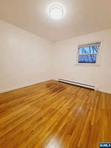 $5,200 | 248 Oakwood Drive, Paramus, NJ 07652