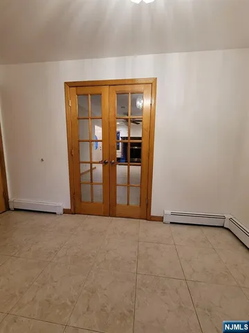 $5,200 | 248 Oakwood Drive, Paramus, NJ 07652