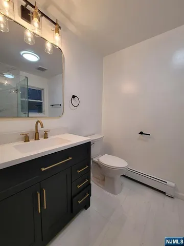 $5,200 | 248 Oakwood Drive, Paramus, NJ 07652