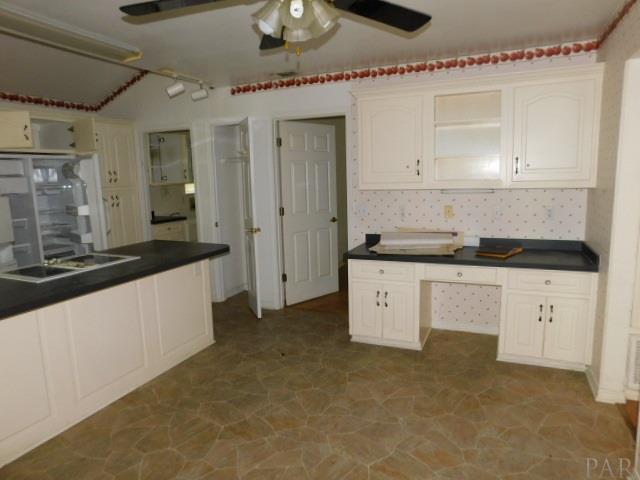 2923 Holley Point Road Navarre, FL 32566 - Photo 13 of 29 Gallery Image 13