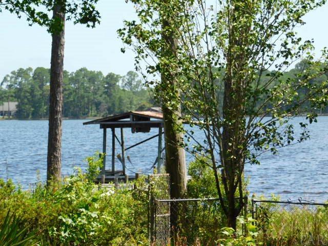 2923 Holley Point Road Navarre, FL 32566 - Photo 3 of 29 Gallery Image 3