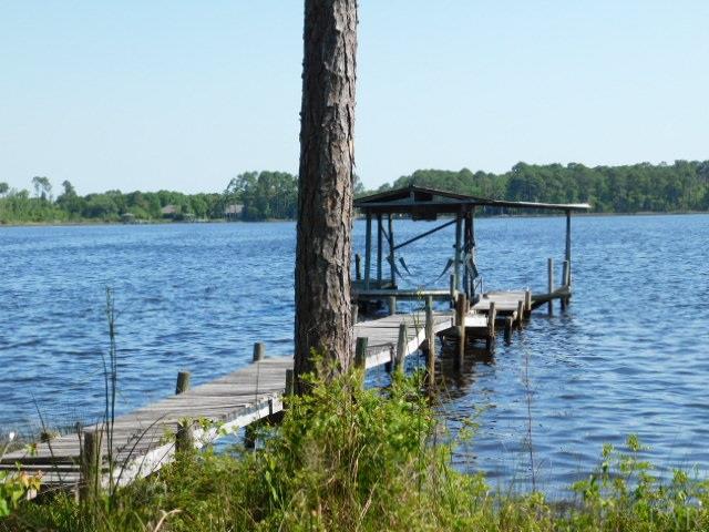 2923 Holley Point Road Navarre, FL 32566 - Photo 5 of 29 Gallery Image 5