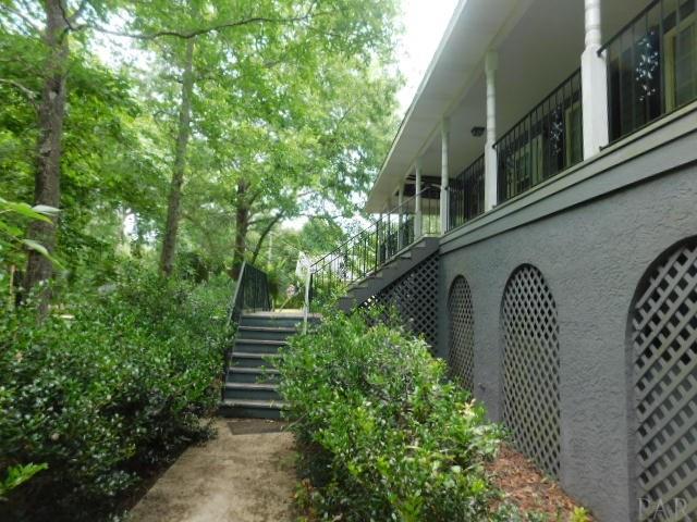 2923 Holley Point Road Navarre, FL 32566 - Photo 7 of 29 Gallery Image 7