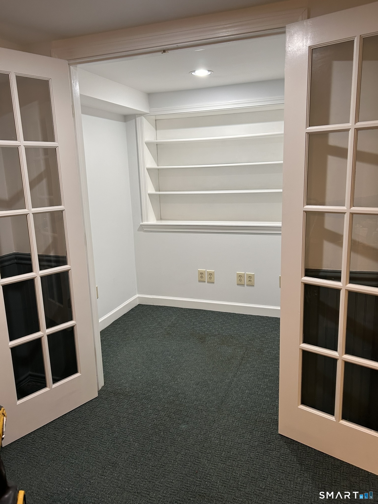 122 Centerbrook Road Hamden, CT 06518 - Photo 27 of 39 Gallery Image 27