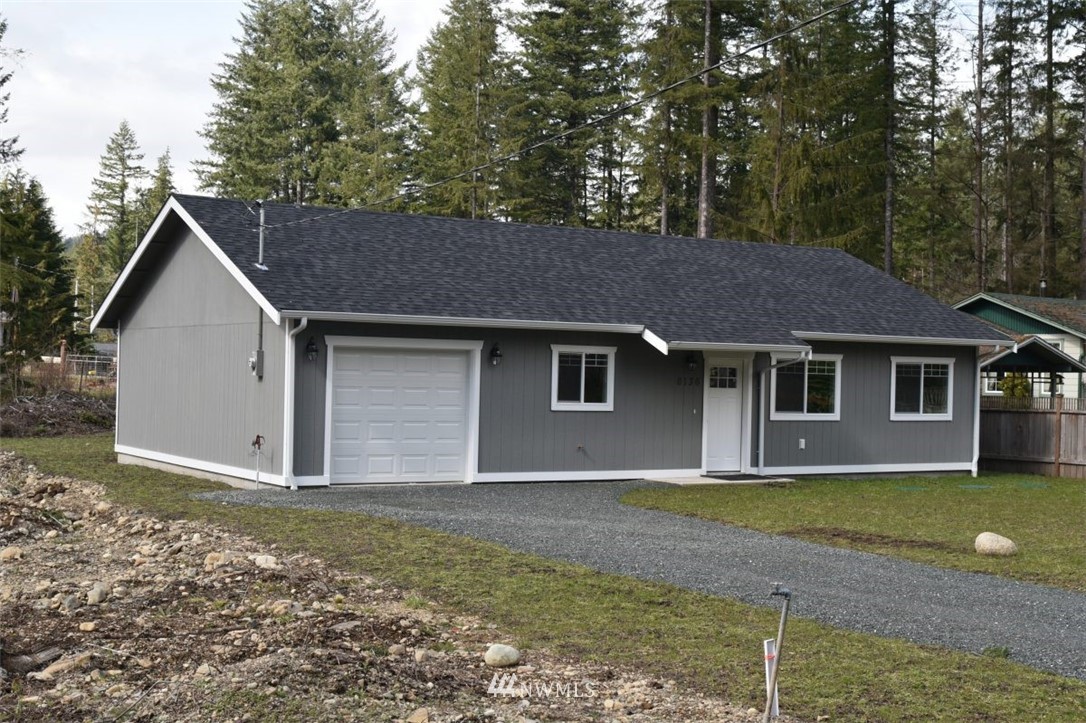 6136 Shamrock Road Maple Falls, WA 98266 - Photo 1 of 9 Gallery Image 1