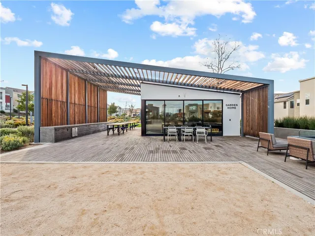 $799,999 | 27478 Boulderview Way, Valencia, CA 91381