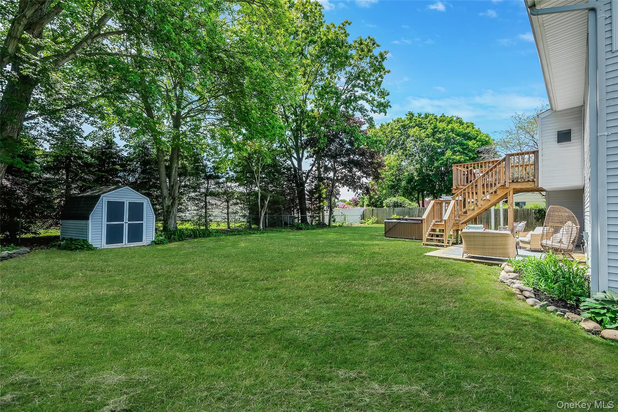 103 Stephen Road Bayport, NY 11705 - Photo 36 of 41