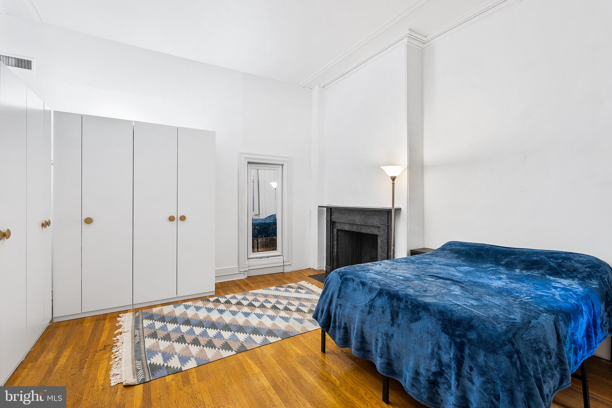 1029 Spruce Street, Unit 200 Philadelphia, PA 19107 - Photo 13 of 22