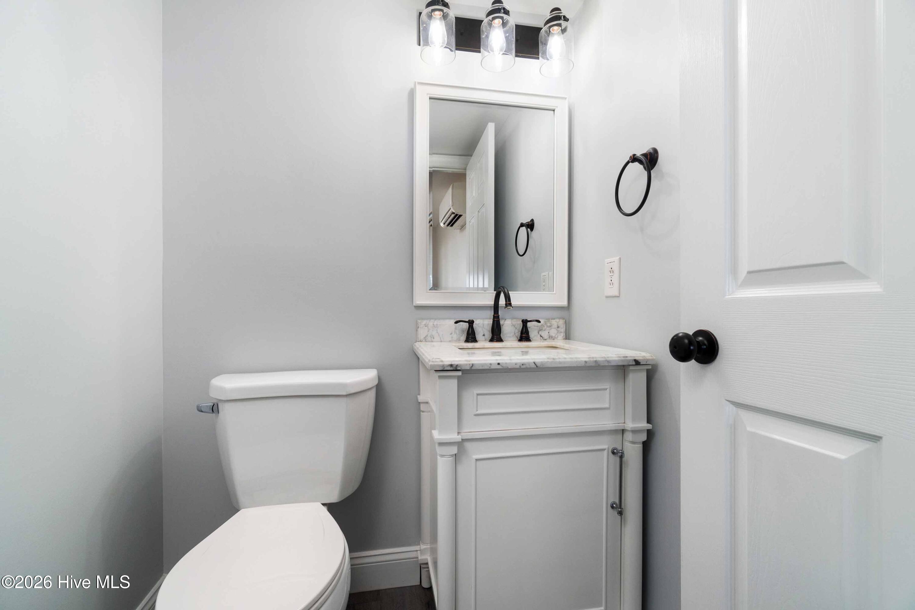 3465 Janiero Road Arapahoe, NC 28510 - Photo 32 of 47 027_Half Bath