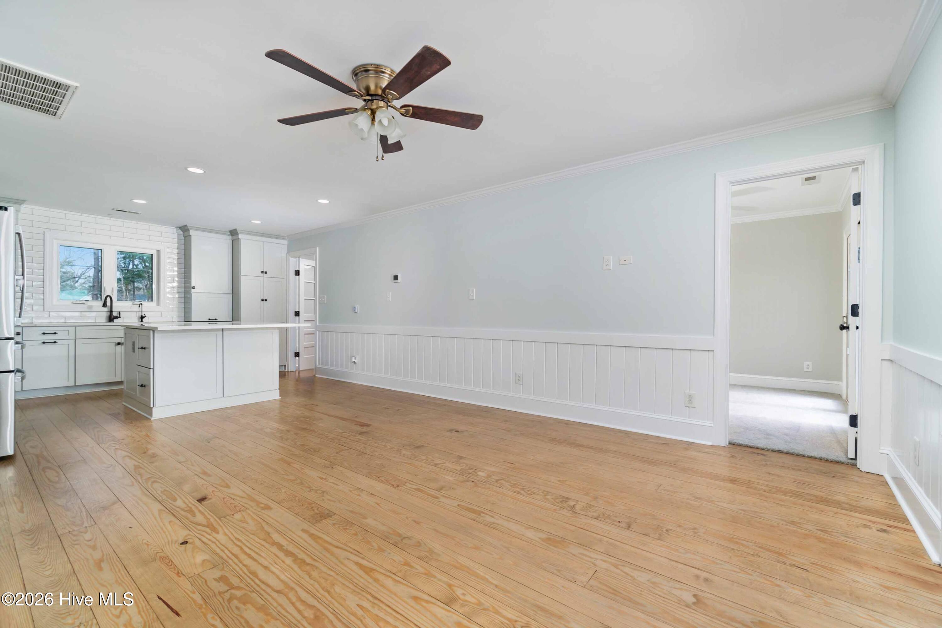 3465 Janiero Road Arapahoe, NC 28510 - Photo 5 of 47 005_Kitchen/Dining