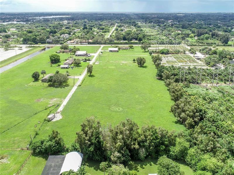 6800 Southwest 172nd Avenue Southwest Ranches, FL 33331 - Photo 3 of 18 Photo 3